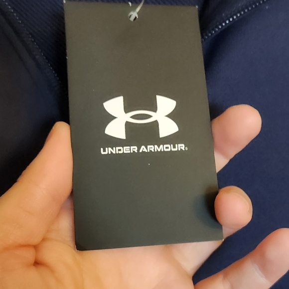 Under Armour Men's Navy Shirt - Picture 3 of 7